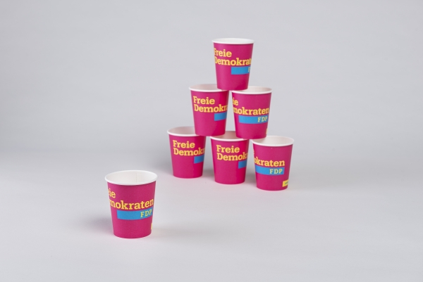 Coffee To Go Cups / Becher